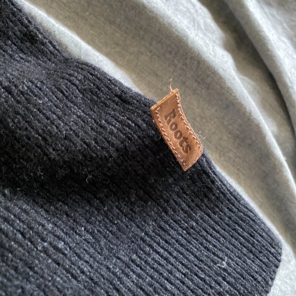 Roots Mockneck Wool Cashmere Sweater - Picture 5 of 7
